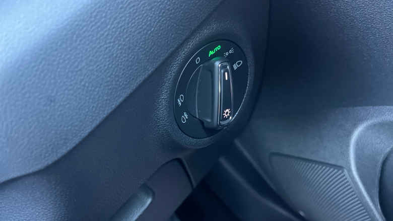 Skoda Karoq 1.5 TSI SE L 5dr DSG Petrol Estate